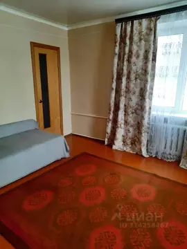 1-к кв. Тамбовская область, Тамбов Астраханская ул., 1/1 (33.0 м)