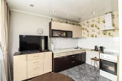 Студия Тюменская область, Тюмень Мелиораторов мкр, ул. Голышева, 4 ...