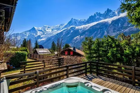 Коттедж в Краснодарский край, Сочи с. Эстосадок,  (350 м)