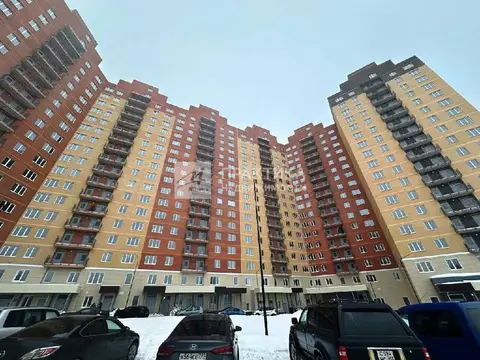 Продается 2-комнатная квартира