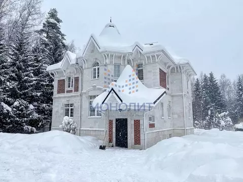 Коттедж в Московская область, Наро-Фоминский городской округ, д. ...