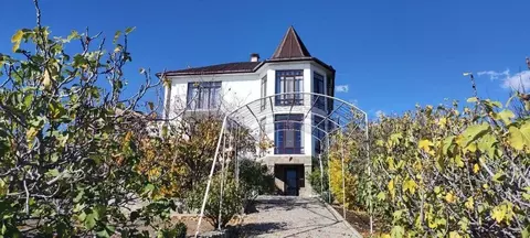 Дом в Крым, Алушта муниципальный округ, с. Малореченское ул. Факидова, ...