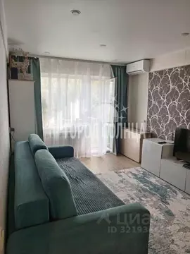 2-к кв. Омская область, Омск Городок Нефтяников мкр, ул. Энтузиастов, ...