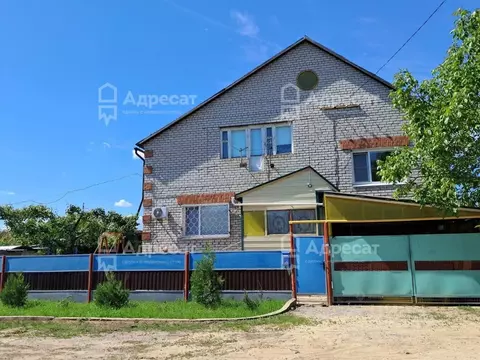 Дом в Волгоградская область, Волгоград Колесная ул. (264 м)