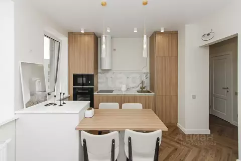 2-к кв. Тюменская область, Тюмень Комбинатская ул., 16к1 (55.0 м)