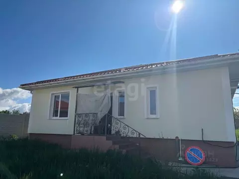 Дом в Крым, Симферопольский район, Добровское с/пос, с. Пионерское ул. ...