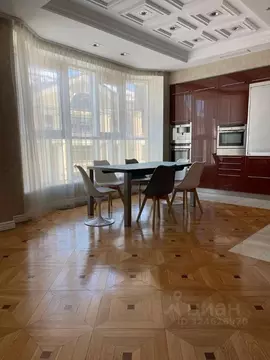 4-к кв. Санкт-Петербург Парадная ул., 3к2 (127.0 м)