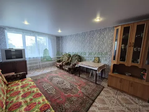 Дом в Саратовская область, Энгельсский район, Безымянское ...