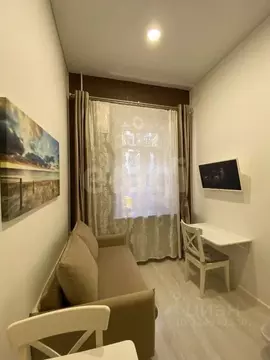 Комната Санкт-Петербург 11-я Васильевского острова линия, 20 (15.0 м)