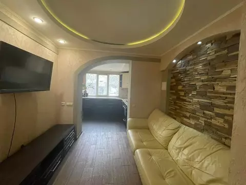 3-к кв. Краснодарский край, Абинск ул. Красных Таманцев, 30 (80.0 м)