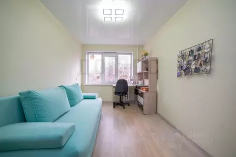 3-к кв. Свердловская область, Екатеринбург ул. 22-го Партсъезда, 16А ...