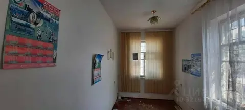 Помещение свободного назначения в Крым, Кировское пгт ул. Розы ...