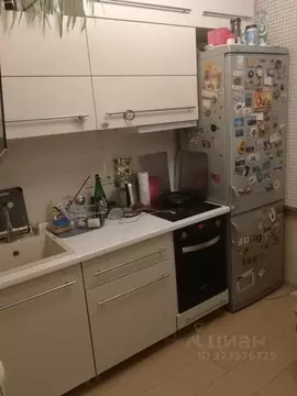 2-к кв. Москва Новоясеневский просп., 40К3 (45.0 м)