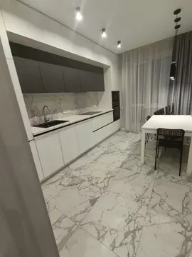 3-к кв. Омская область, Омск ул. Перелета, 19 (89.9 м)