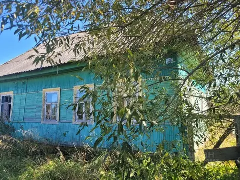 Дом в Брянская область, Карачевский район, Песоченское с/пос, д. ...