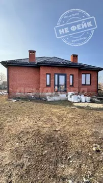 Дом в Ростовская область, Аксайский район, Грушевская ст-ца Школьная ...