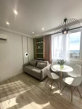 1-к кв. Краснодарский край, Сочи ул. Ленина, 290/8к3 (30.0 м)