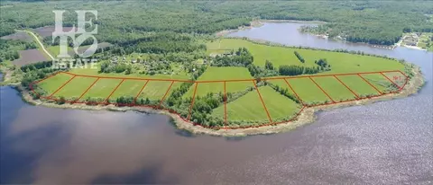 Участок в Ярославская область, Угличский муниципальный округ, д. ...