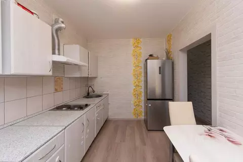 1-к кв. Челябинская область, Челябинск пер. 10-й Лобинский, 3А (31.7 ...