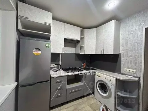 3-к кв. Брянская область, Брянск ул. Молодой Гвардии, 79 (60.0 м)