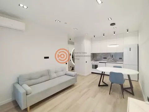 1-к кв. Тюменская область, Тюмень ул. Николая Машарова, 4 (40.0 м)