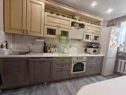 4-к кв. Бурятия, Улан-Удэ ул. Добролюбова, 6А (113.1 м)