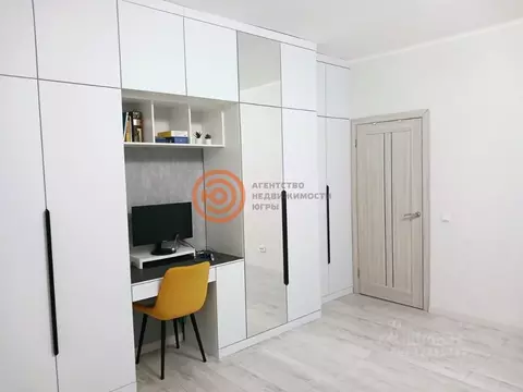 2-к кв. Тюменская область, Тюмень ул. 50 лет ВЛКСМ, 13 (80.0 м)