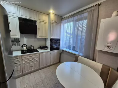 3-комнатная квартира: посёлок Стрелка, улица Ленина, 51 (85 м)