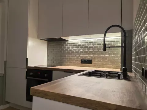 3-к кв. Москва ул. Исаковского, 24К1 (61.0 м)