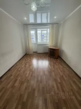 1-к кв. Башкортостан, Стерлитамак Коммунистическая ул., 49 (30.0 м)