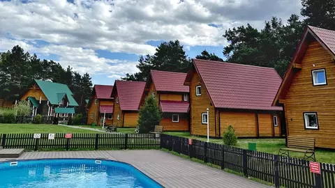 Дом в Алтай, Чемальский район, с. Чемал ул. Прикатунская, 1 (35 м)