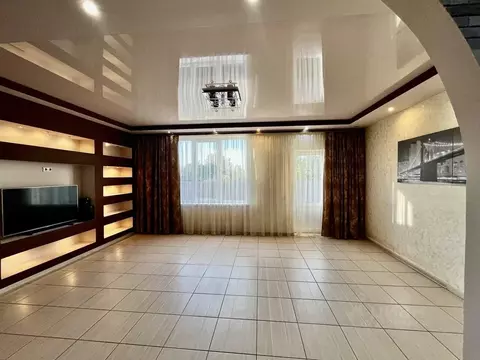 Таунхаус в Воронежская область, Борисоглебск ул. Карла Маркса (180 м)