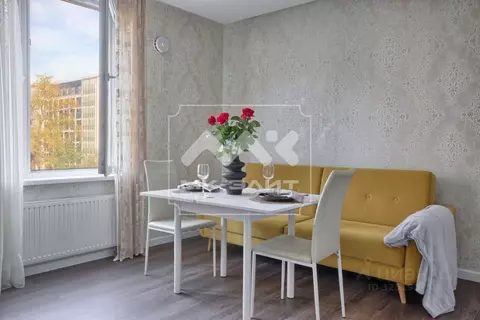 2-к кв. Санкт-Петербург Петровский просп., 24к3 (75.0 м)