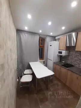 2-к кв. Москва Кировоградская ул., 18К2 (46.0 м)