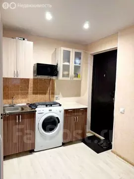 1-комнатная квартира: Арсеньев, Октябрьская улица, 11 (17 м)