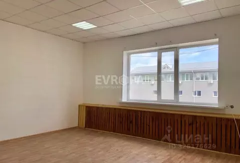 Офис в Ульяновская область, Ульяновск Симбирская ул., 7/1 (30 м)