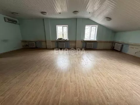 Офис в Ульяновская область, Ульяновск ул. Кузнецова, 4Б (40 м)