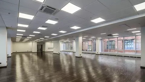 Офис в Санкт-Петербург ул. Чапаева, 15к2В (233 м)
