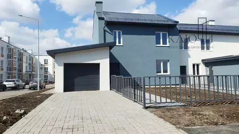 Таунхаус в Челябинская область, Магнитогорск ул. Зеленый Лог (140 м)