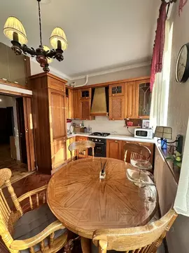 3-к кв. Санкт-Петербург Московский просп., 161 (81.0 м)