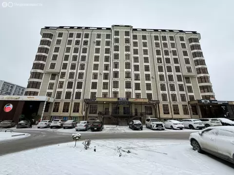 4-комнатная квартира: Нальчик, улица Тлостанова, 28 (134 м)