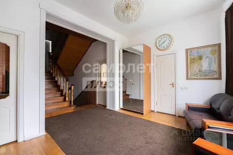 Дом в Москва пос. Внуково, ул. Кольцевая, 24 (390 м)