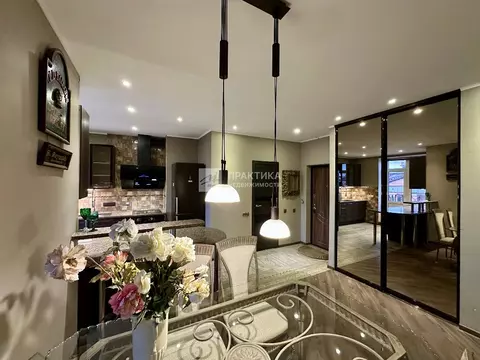 Продается 3-комнатная квартира