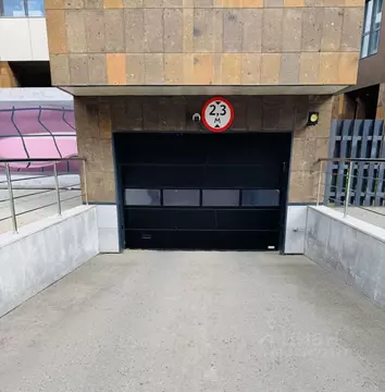 Гараж в Москва ул. 1-я Ватутинская, 14к1 (13 м)