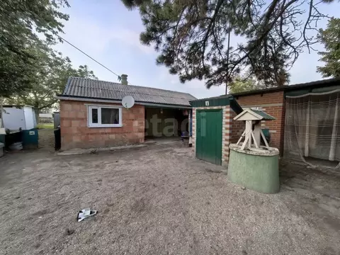 Дом в Краснодарский край, Ейский район, Камышеватская ст-ца ул. Карла ...
