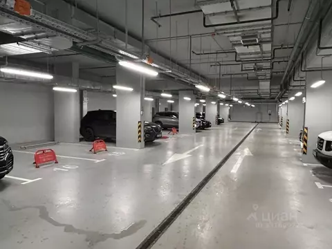Гараж в Москва Никитинская ул., 5 (13 м)