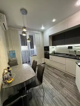 3-к кв. Ростовская область, Ростов-на-Дону просп. Солженицына, ...