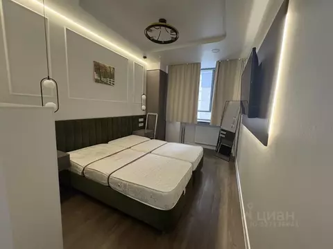 Студия Санкт-Петербург Московский просп., 183-185 (32.0 м)