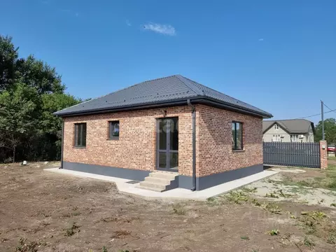 Дом в Краснодарский край, Динской район, Нововеличковское с/пос, ...