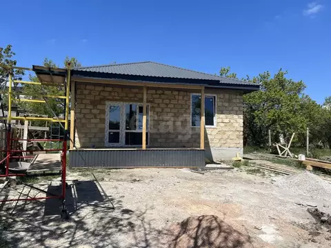 Дом в Крым, Симферопольский район, Трудовское с/пос, пос. Айкаван, ...